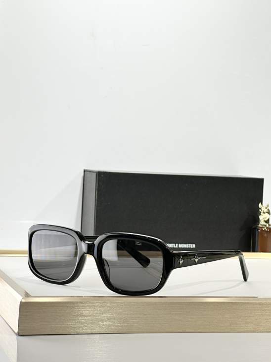 Picture of Gentle Monster Sunglasses _SKUfw73238838fw